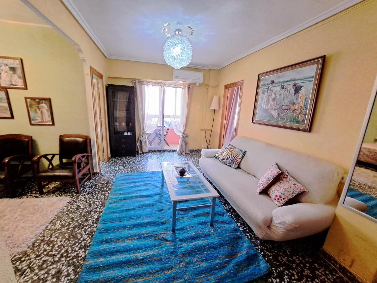 Full Equipped And Comfortable Apartment With Wifi 瓦伦西亚 外观 照片